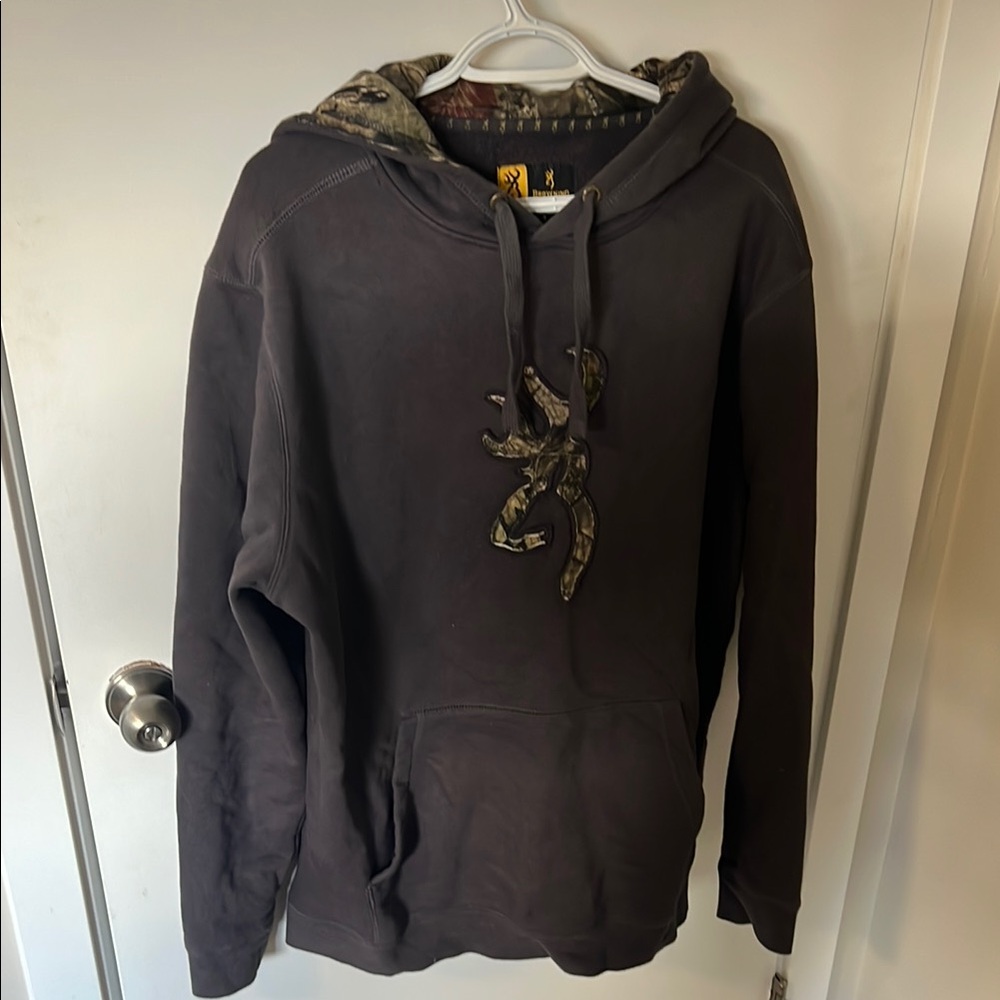 Hoodie with Camo Accents